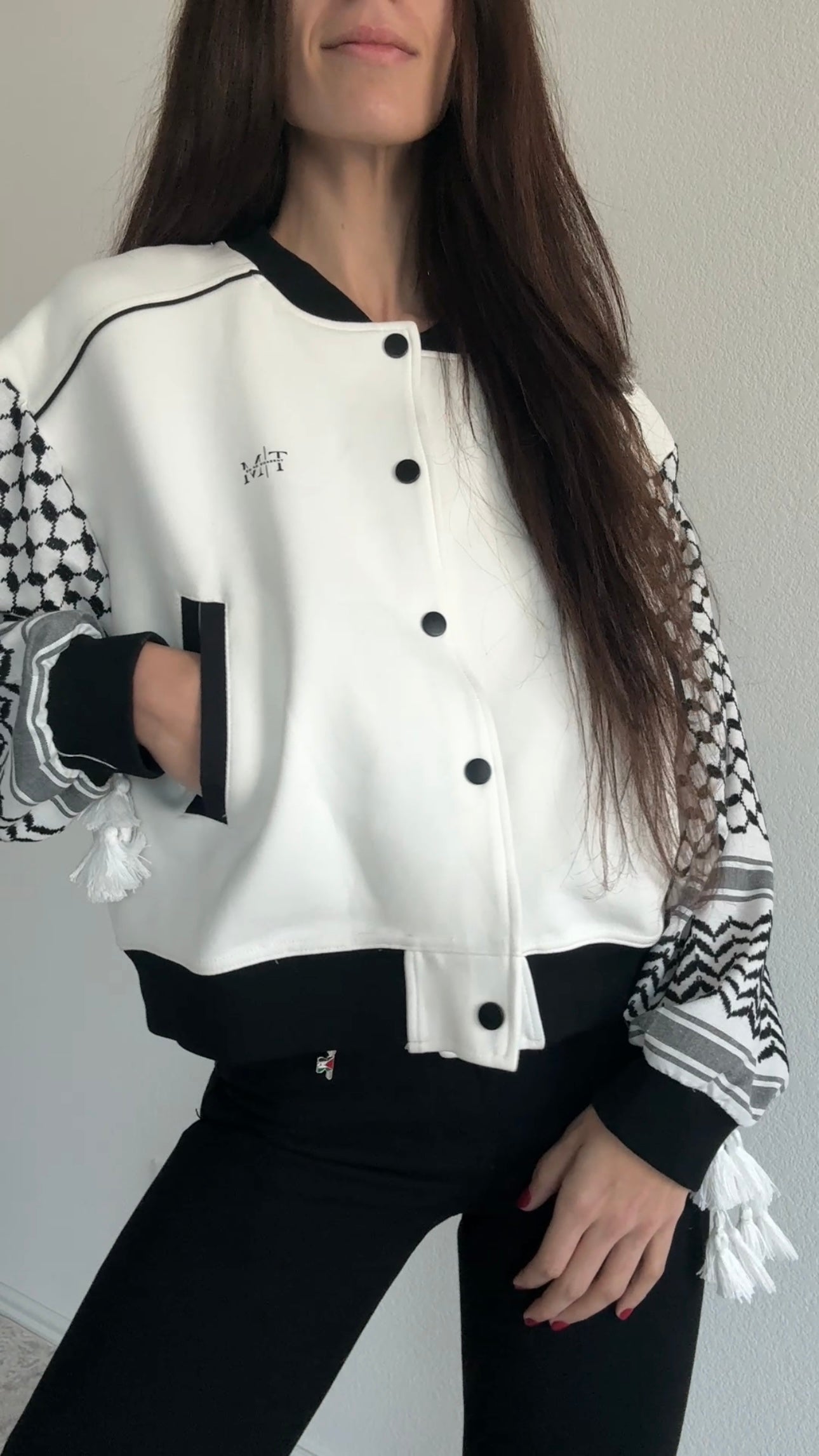 Kuffiyeh Graduate